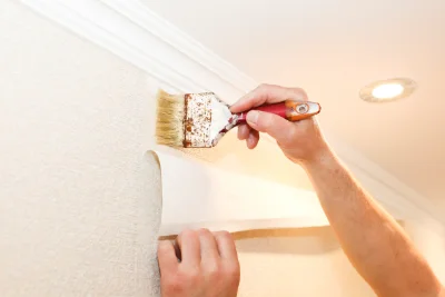 Pose de papier peint à Thénésol — revêtements muraux et toiles de verre